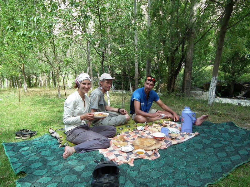 Tajikistan, Rost pass. Viands on carpets