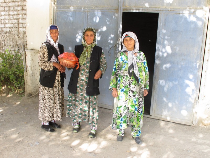 Ayni - Panjakent. Rural women