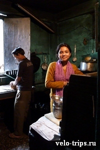 India, Kitchen in momo cafe in Himalaya.