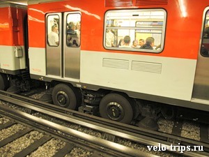 Mexico, Wheel train underground