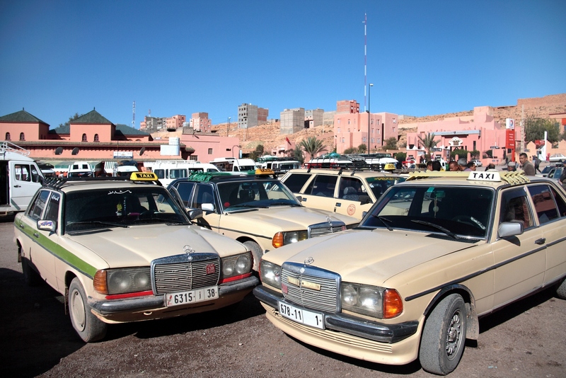 Morocco, Boumalne Dades. Mercedes taxi